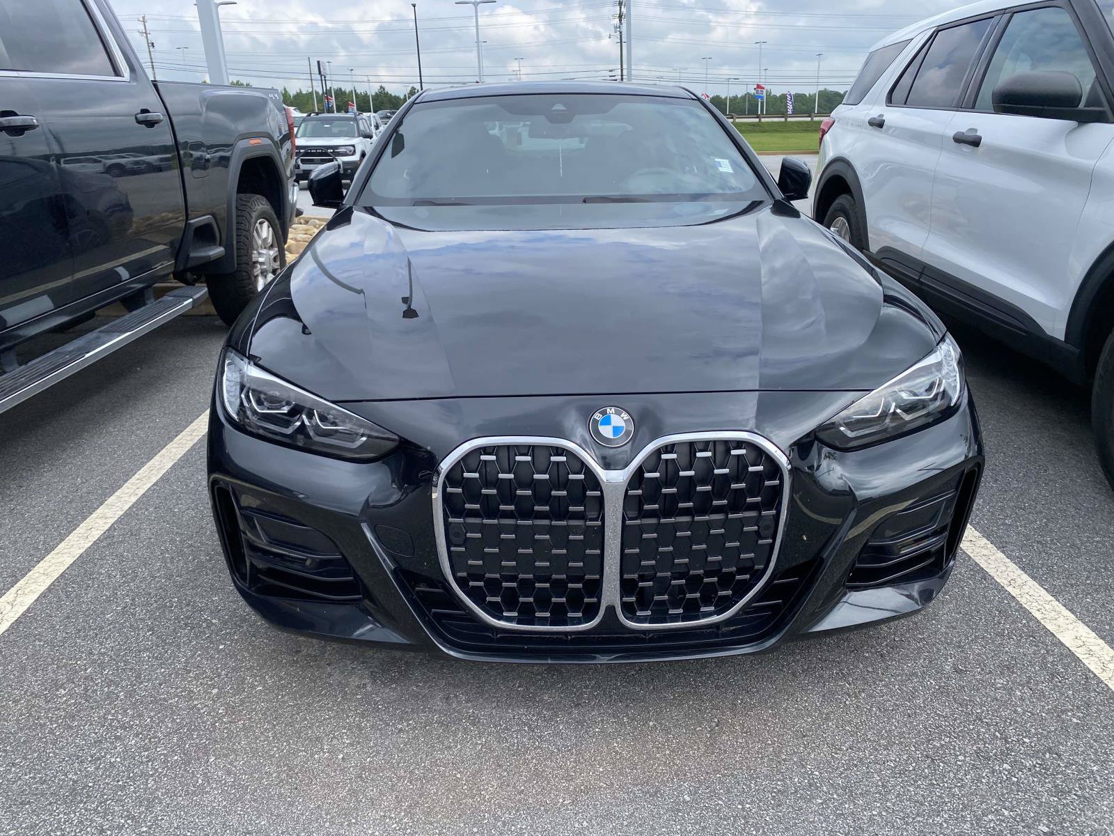 Used 2023 BMW 430i xDrive Coupe w/ M Sport Package AWD/4WD image 2