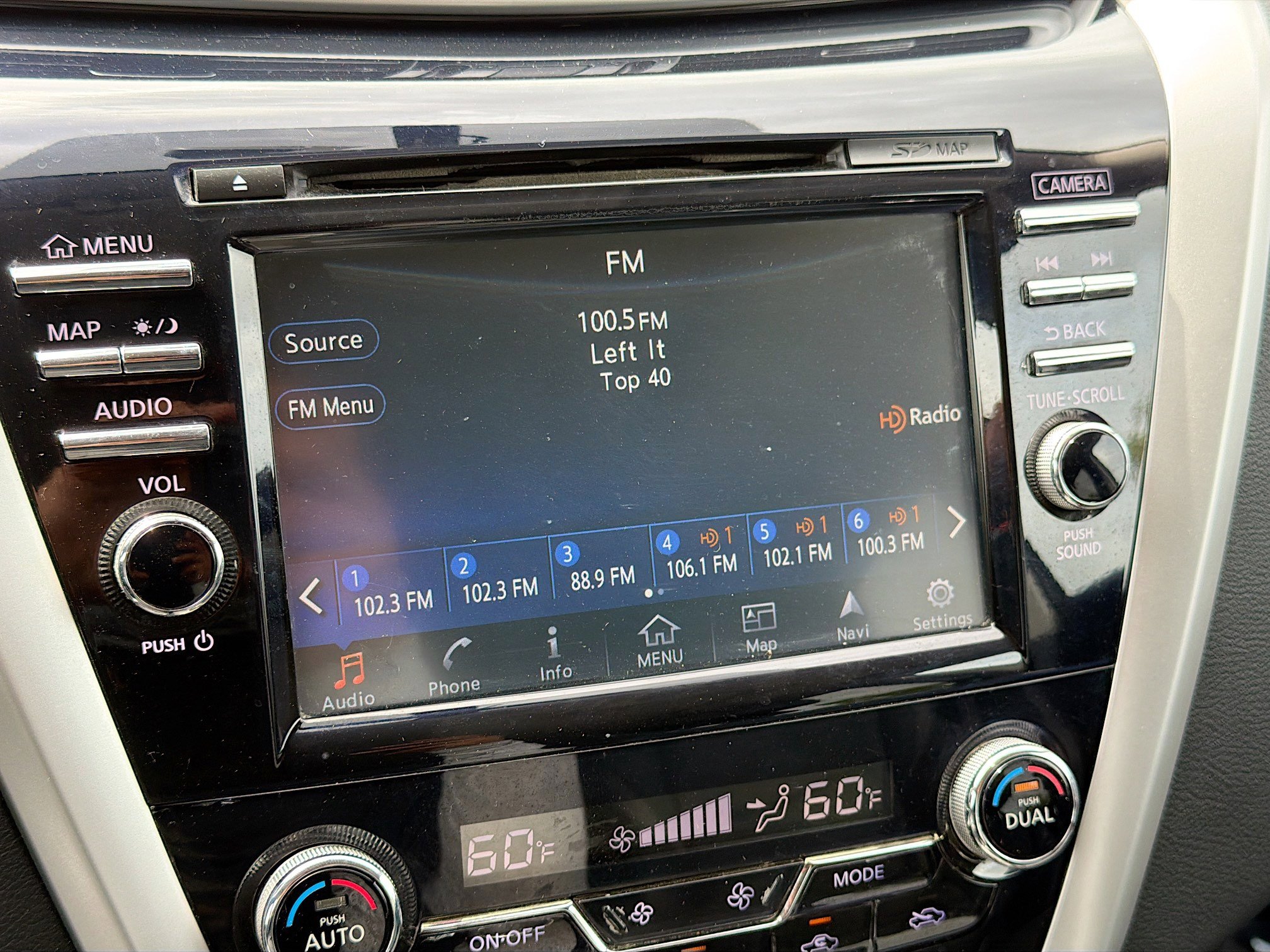 Used 2015 Nissan Murano SL w/ SL Technology Package image 31