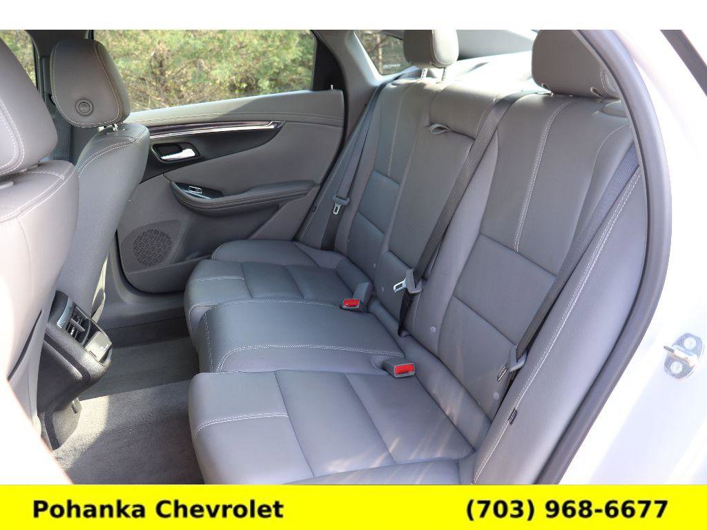 Used 2017 Chevrolet Impala LT w/ Leather Package image 25