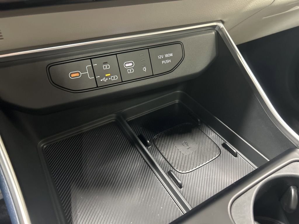 New 2026 Kia Carnival SX w/ SX Dark Edition Package image 23