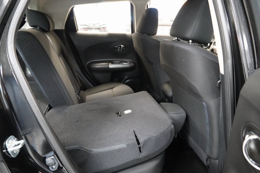 Used 2016 Nissan Juke S image 29