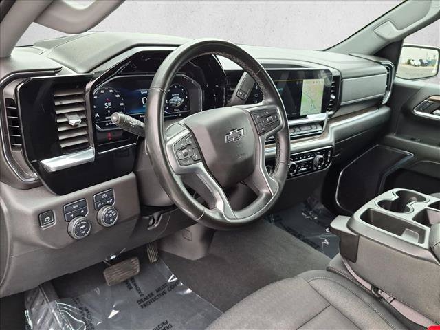 Used 2024 Chevrolet Silverado 1500 RST w/ Protection Package AWD/4WD image 10