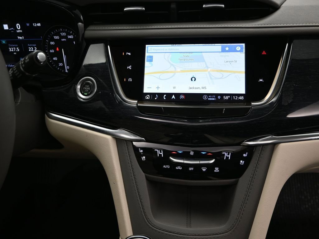 Used 2023 Cadillac XT6 Premium Luxury w/ Technology Package image 27