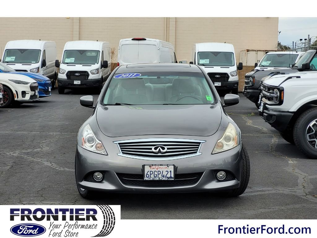 Used 2011 INFINITI G25 Journey w/ Moonroof Pkg image 3