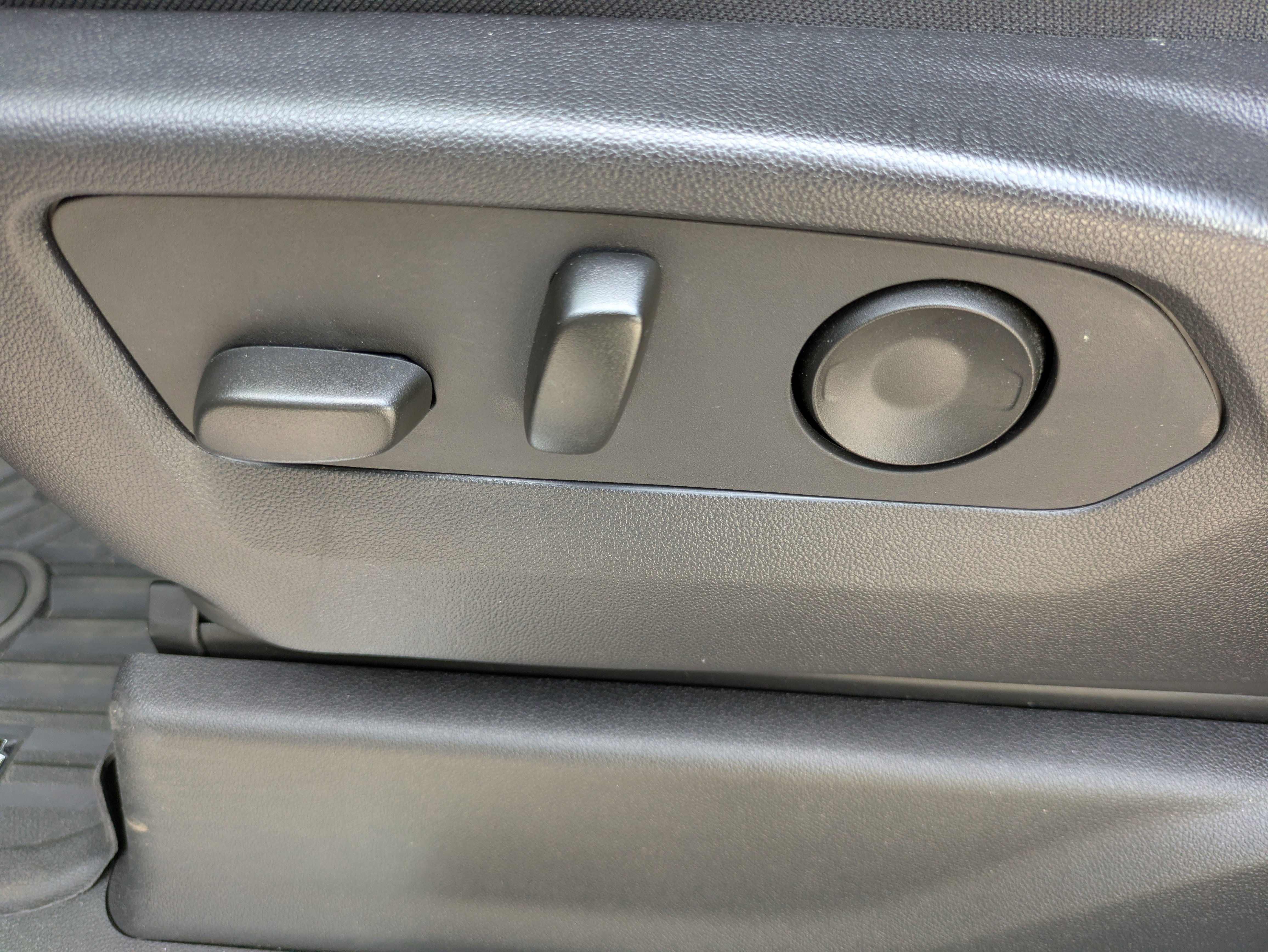 Used 2022 Chevrolet Silverado 1500 RST image 18