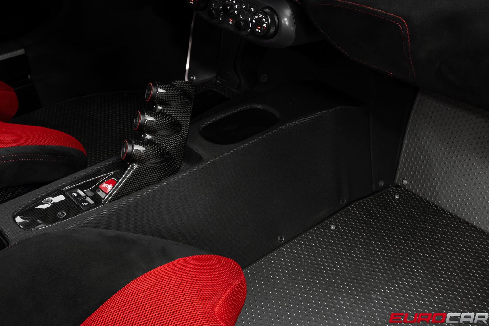 Used 2015 Ferrari 458 Speciale Coupe RWD image 45