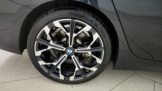 Used 2026 BMW 330i Sedan RWD image 85