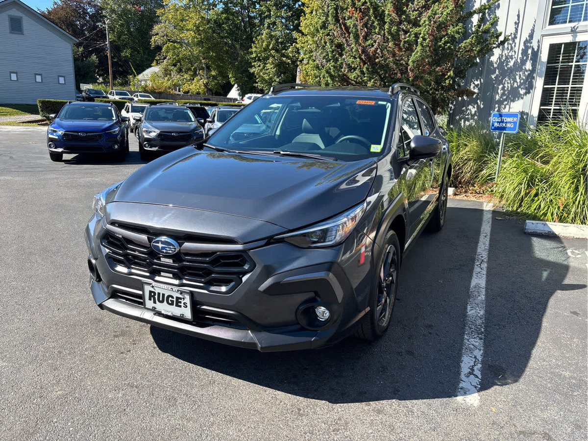 Used 2024 Subaru Crosstrek 2.5i Limited AWD/4WD image 7