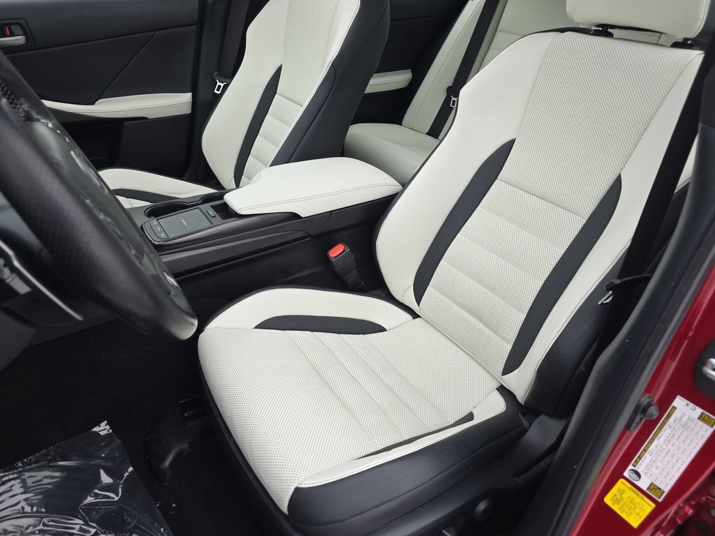 Certified 2021 Lexus IS 350 F Sport image 21