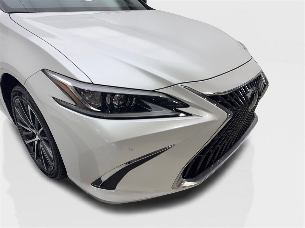 Used 2023 Lexus ES 350 w/ Premium Package image 17