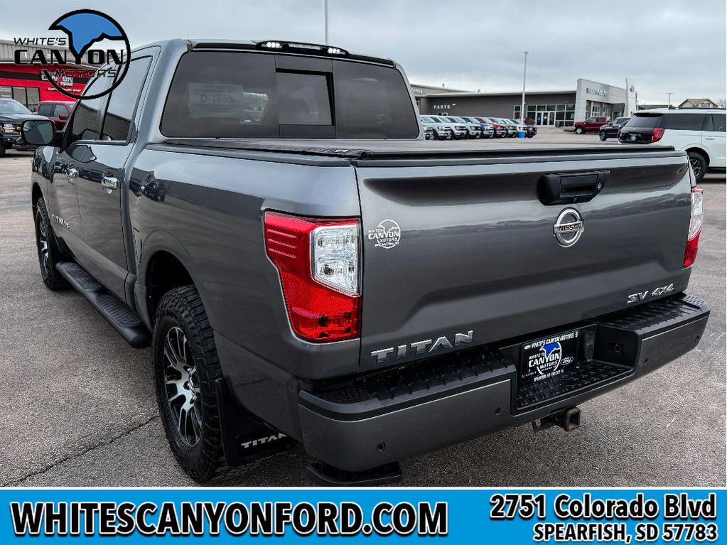 Used 2020 Nissan Titan SV w/ SV Convenience Package AWD/4WD image 3