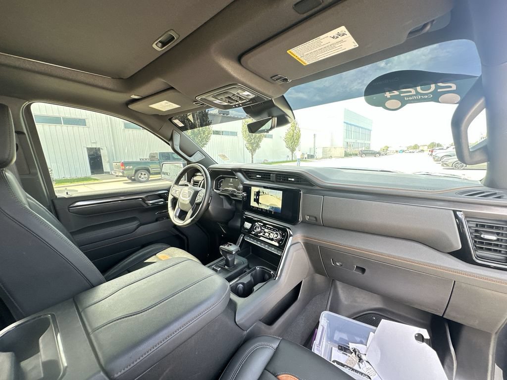 Certified 2024 GMC Sierra 1500 AT4 w/ Technology Package AWD/4WD image 30