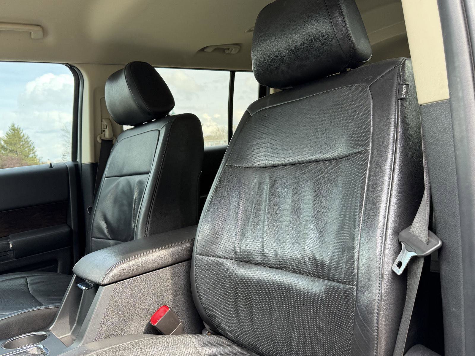 Used 2019 Ford Flex Limited FWD image 28