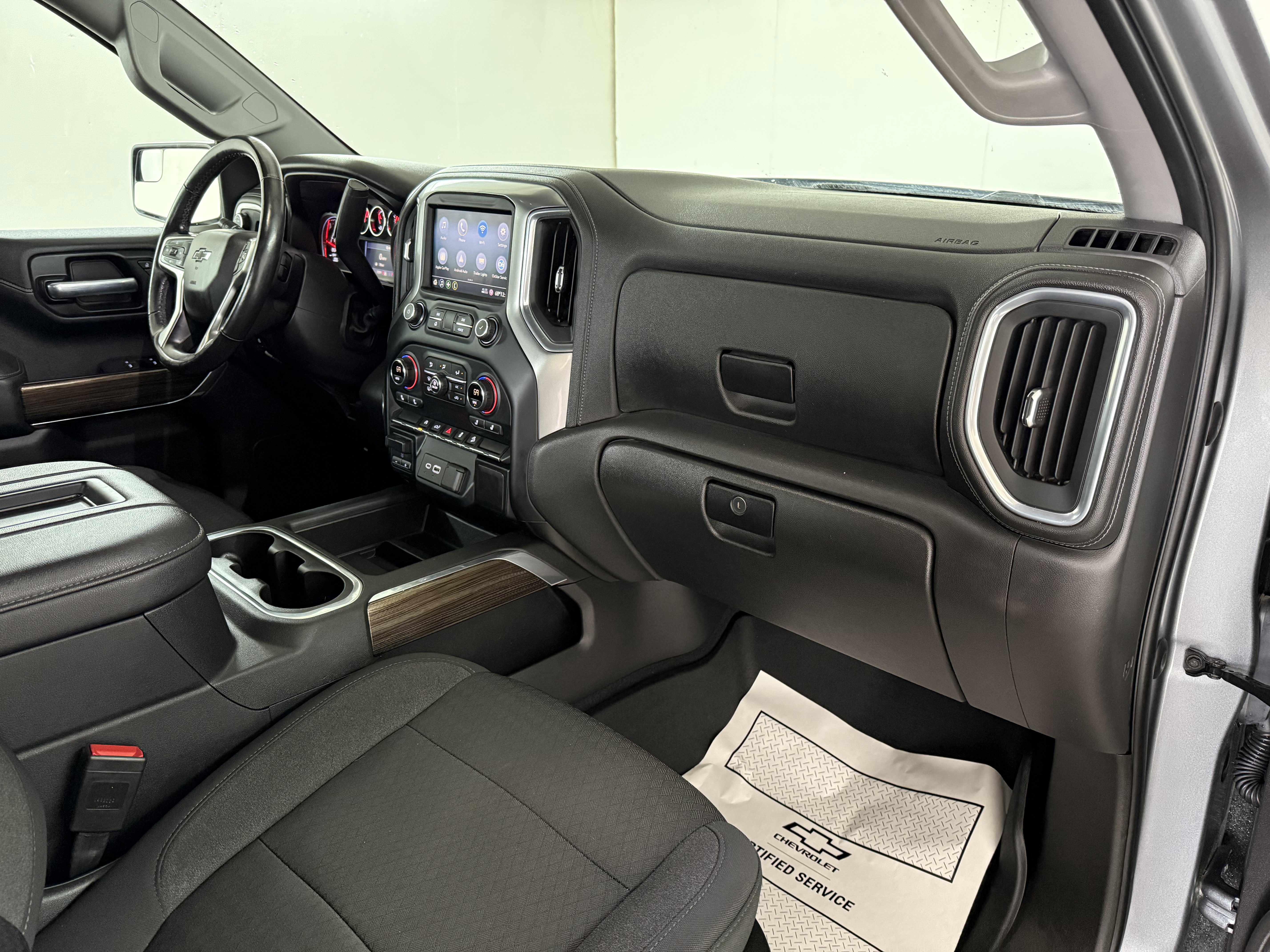 Used 2021 Chevrolet Silverado 1500 LT Trail Boss w/ Bed Protection Package image 32