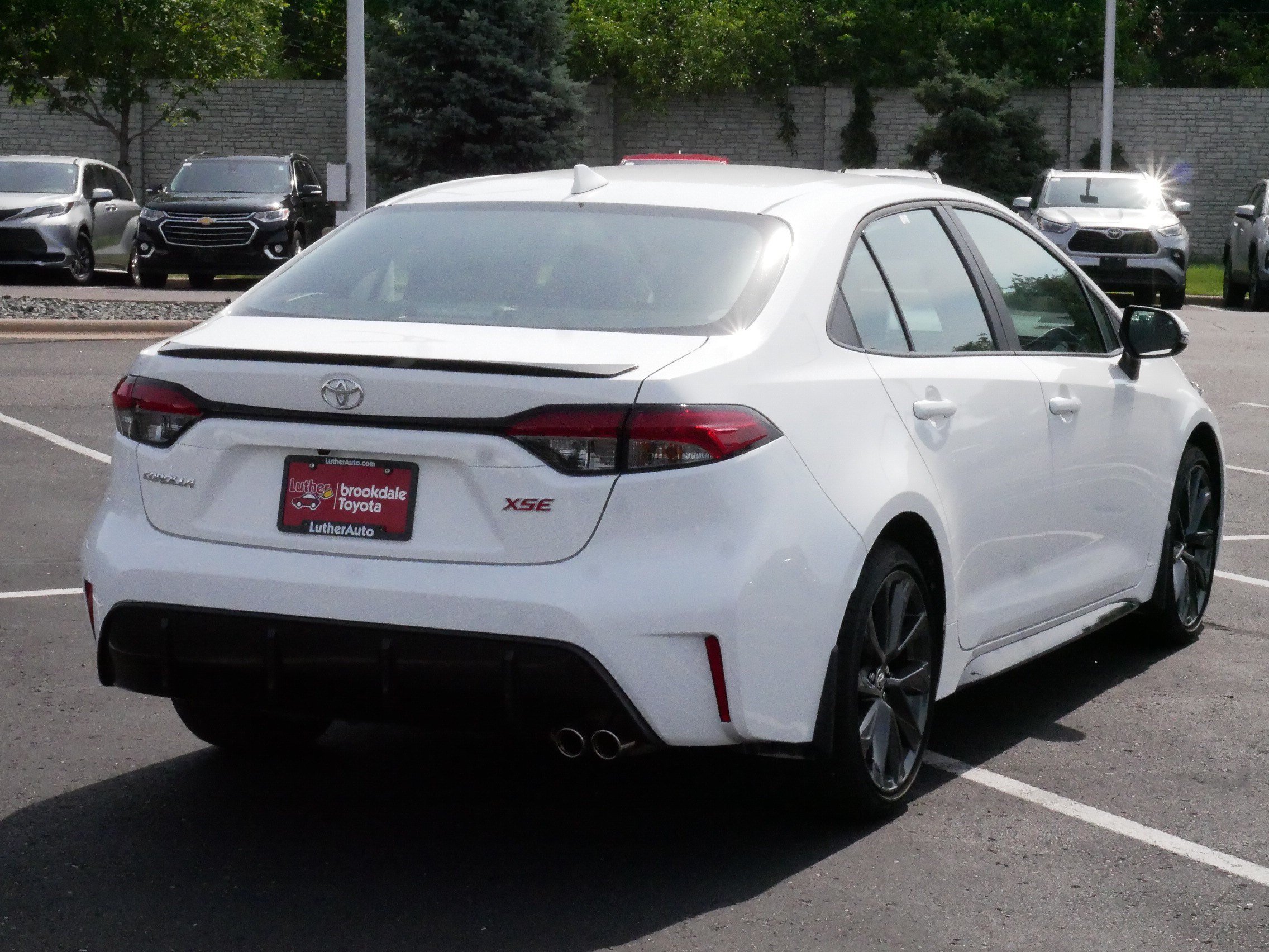 Used 2026 Toyota Corolla XSE FWD image 6