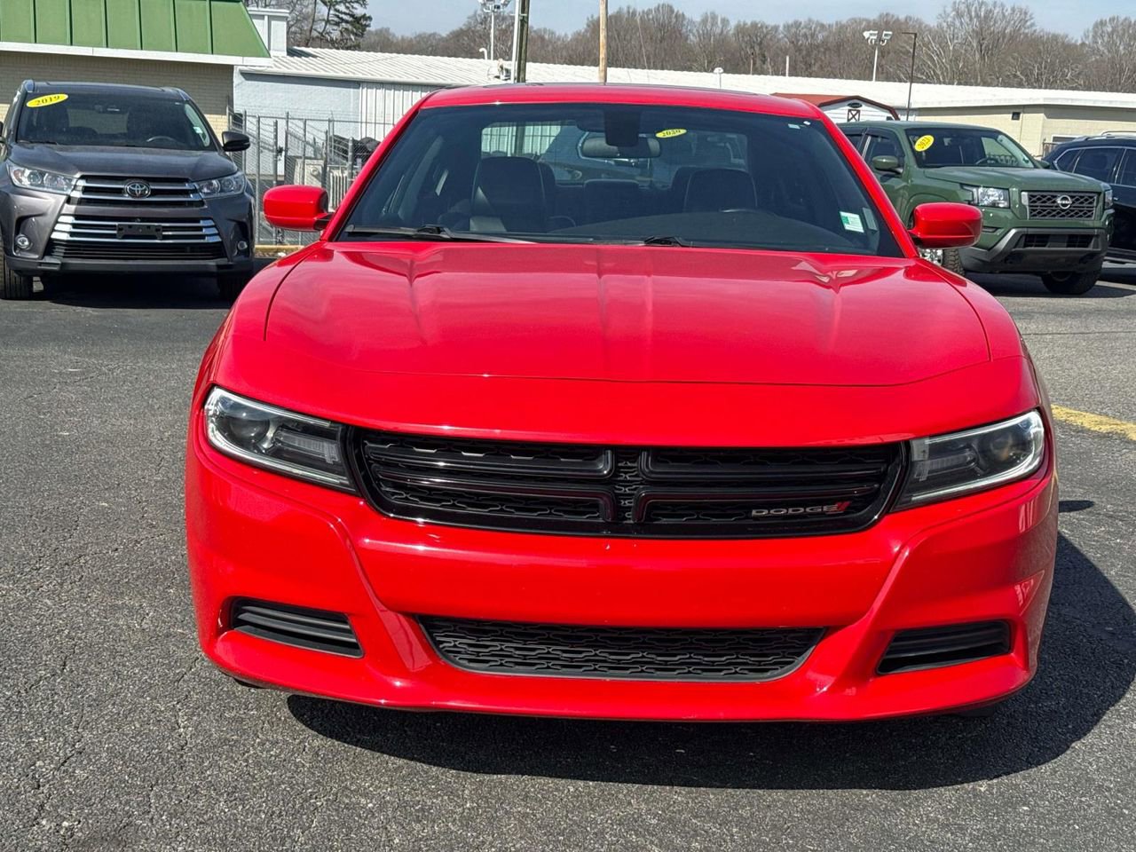 Used 2020 Dodge Charger SXT w/ Leather Interior Group image 2