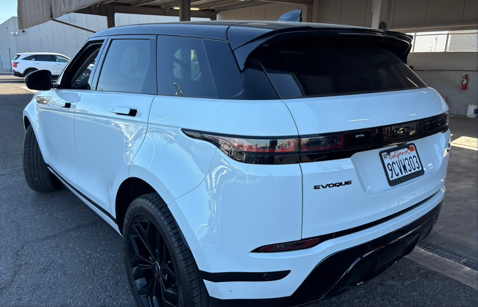 Used 2023 Land Rover Range Rover Evoque S AWD/4WD image 7