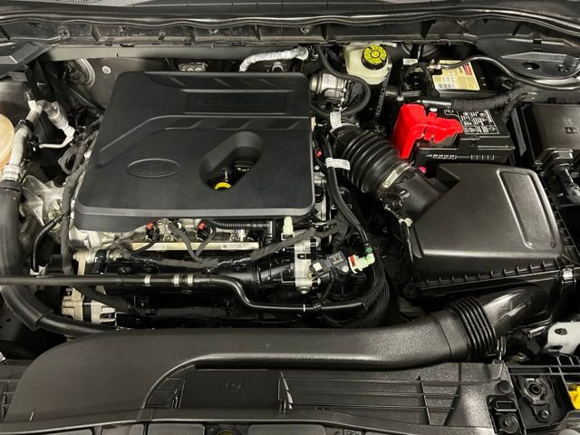 Certified 2020 Ford Escape SE image 9