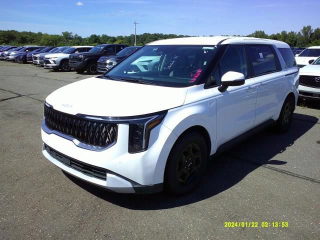 Used 2025 Kia Carnival FWD image 3