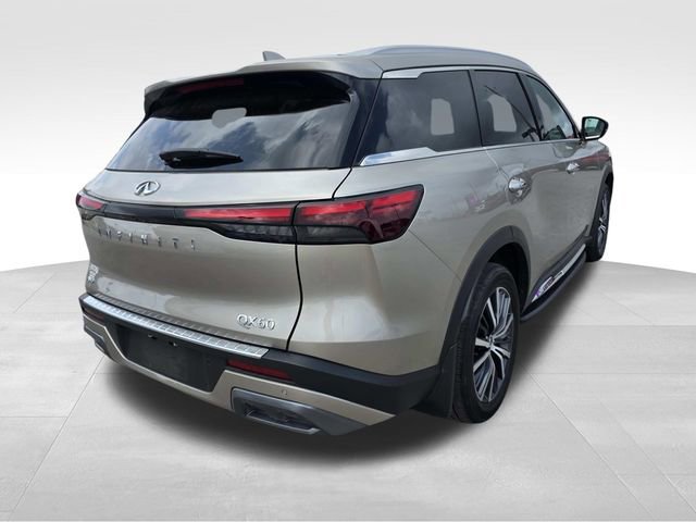 Used 2023 INFINITI QX60 Sensory w/ Vision Package AWD/4WD image 3