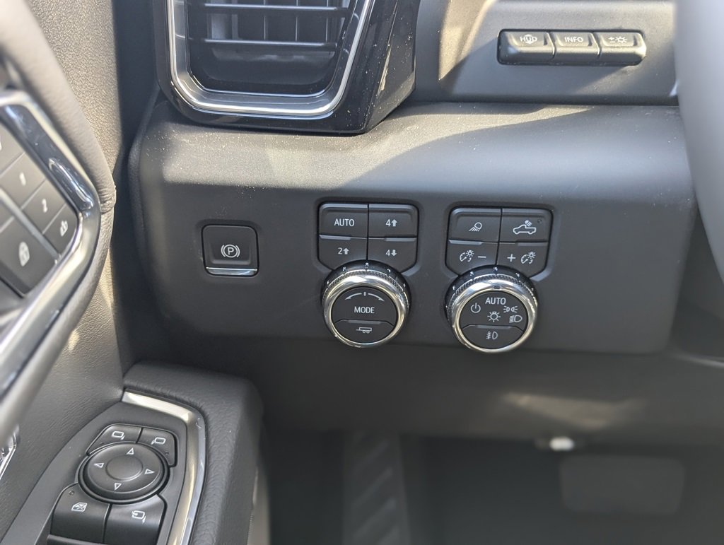 New 2026 GMC Sierra 1500 Denali w/ Denali Reserve Package image 23