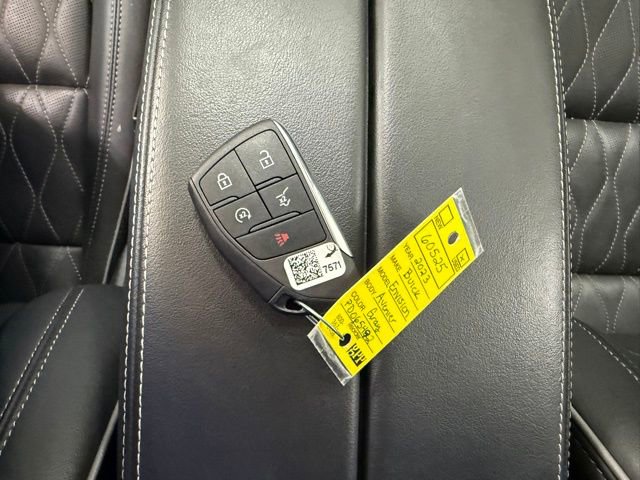 Used 2023 Buick Envision Avenir image 35