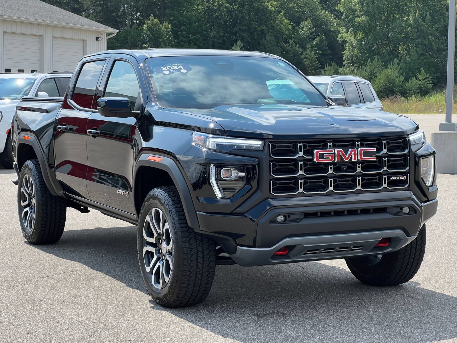 Certified 2024 GMC Canyon AT4 w/ AT4 Premium Package AWD/4WD image 48