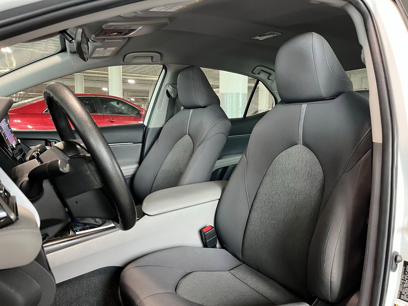 Used 2023 Toyota Camry LE FWD image 13