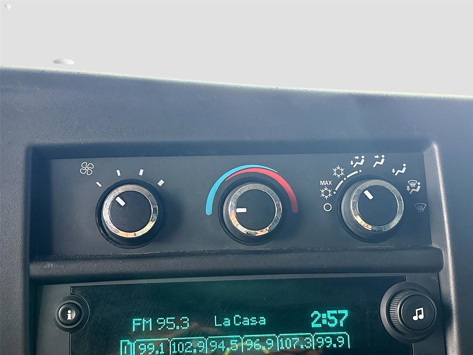 Used 2020 Chevrolet Express 2500 Extended w/ Communications Package image 15