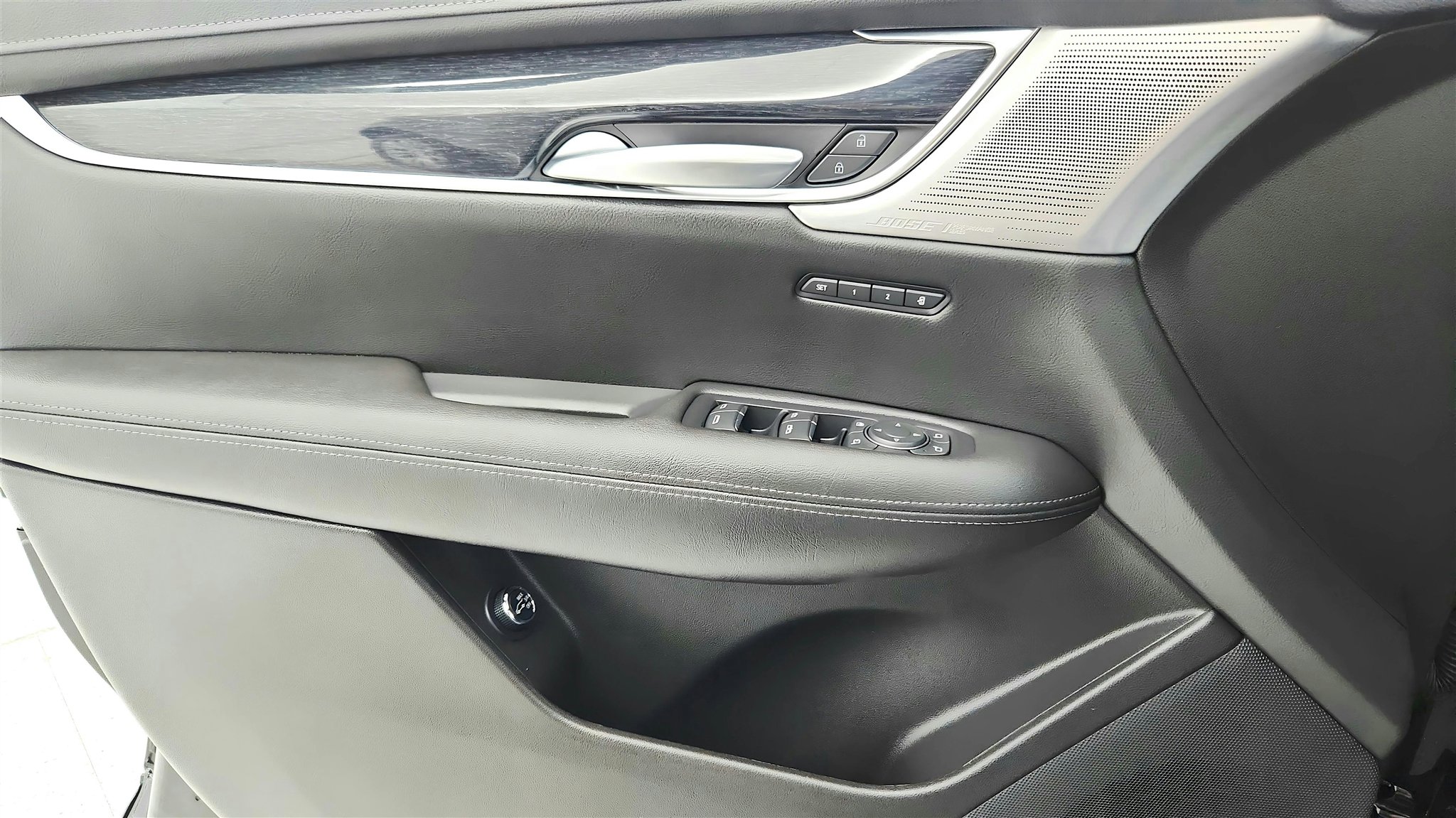 Used 2023 Cadillac XT5 Premium Luxury image 36