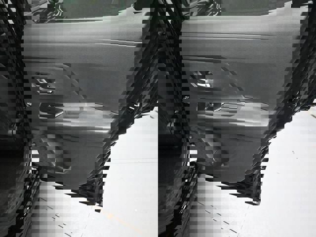 New 2026 Nissan Kicks SV w/ Cold Weather Package image 31