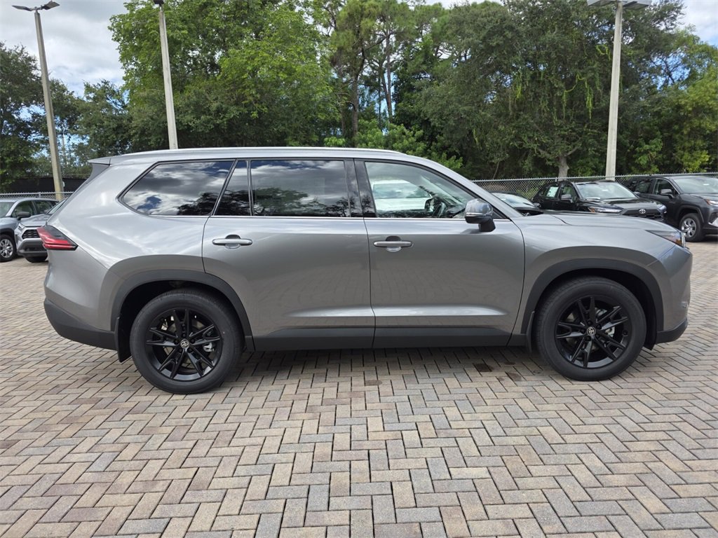 New 2026 Toyota Grand Highlander Limited image 12