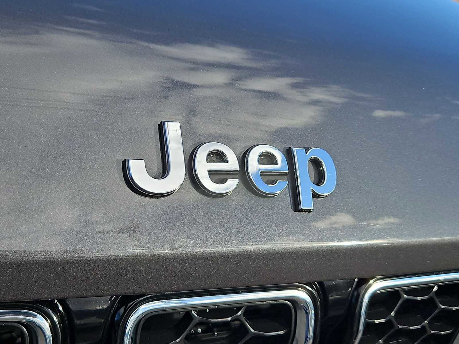 Used 2022 Jeep Grand Cherokee L Overland w/ Luxury Tech Group IV image 12