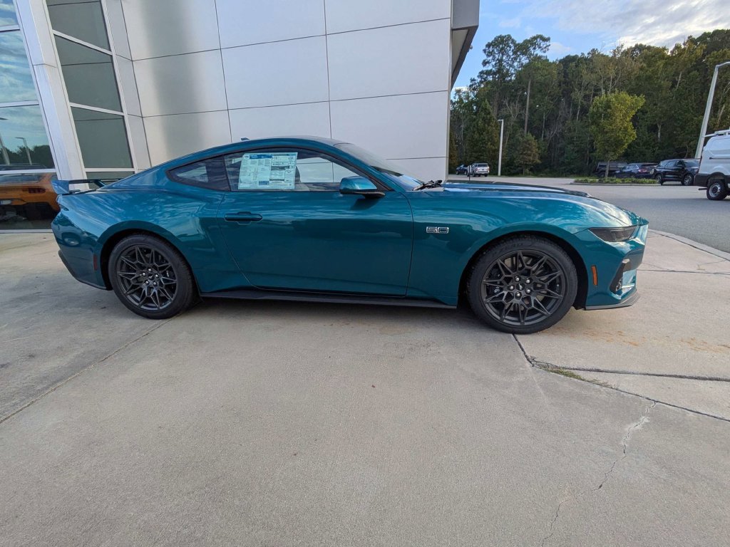 New 2026 Ford Mustang GT Premium w/ GT Performance Package RWD image 3