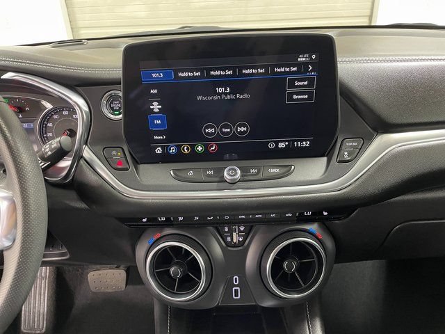 Used 2024 Chevrolet Blazer LT w/ Convenience Package AWD/4WD image 16