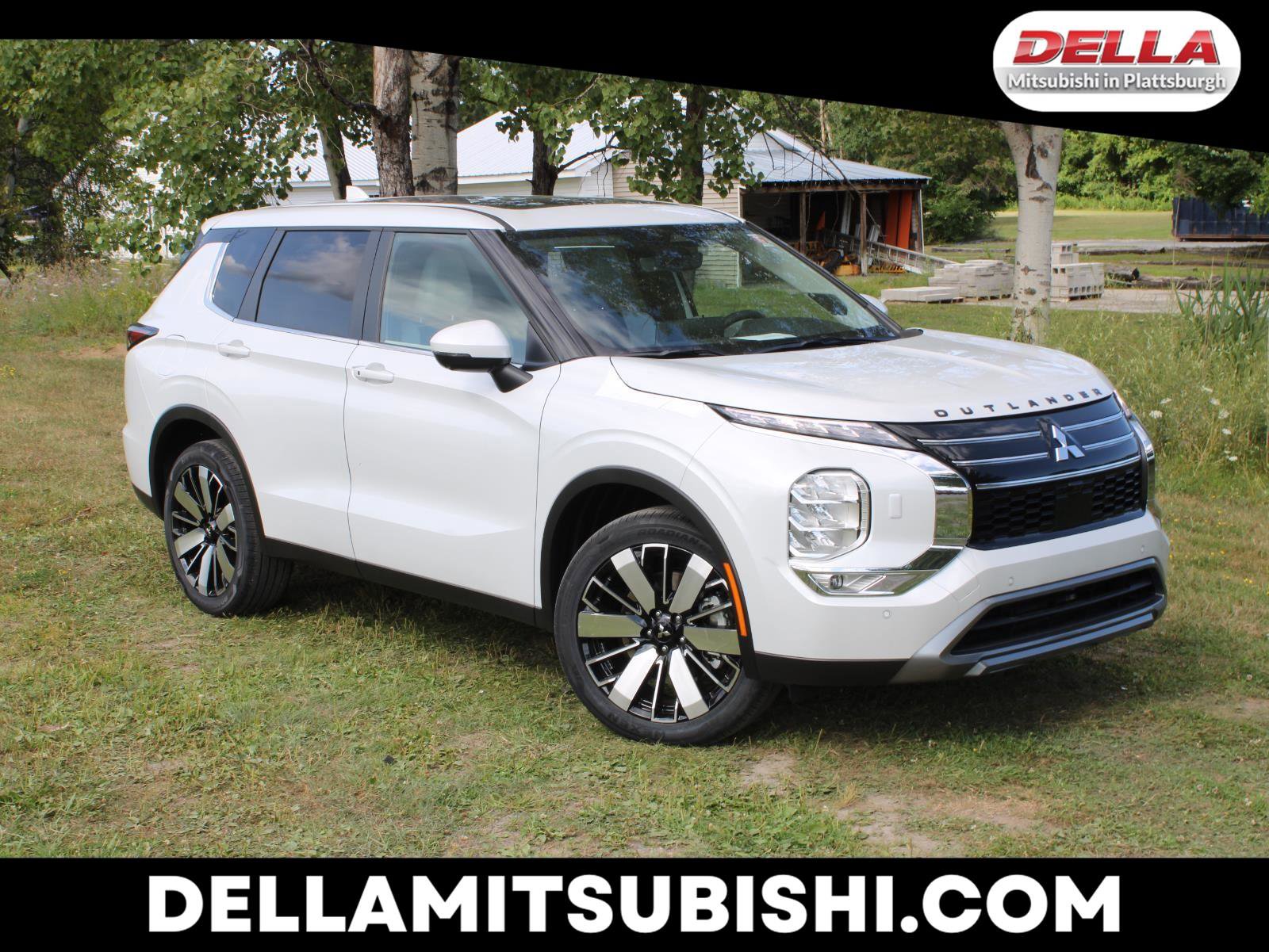 New 2025 Mitsubishi Outlander SE image 1