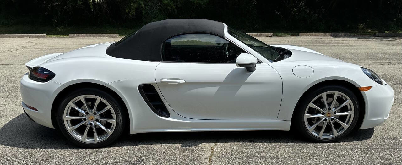 Used 2018 Porsche 718 Boxster image 4