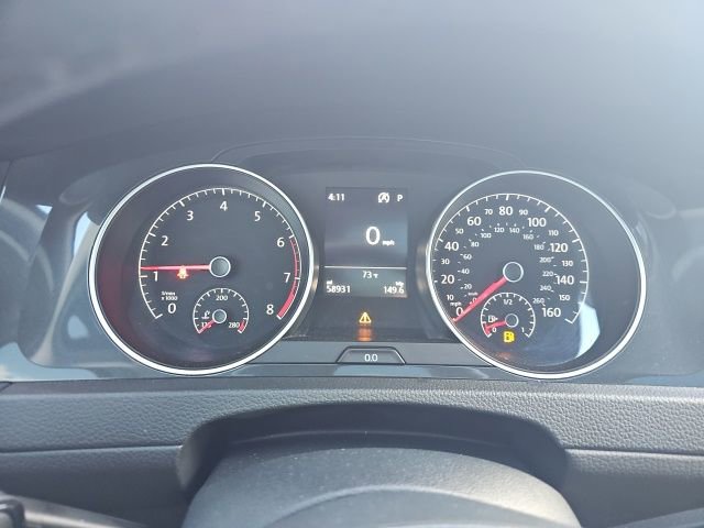 Used 2021 Volkswagen Golf 4-Door FWD image 24