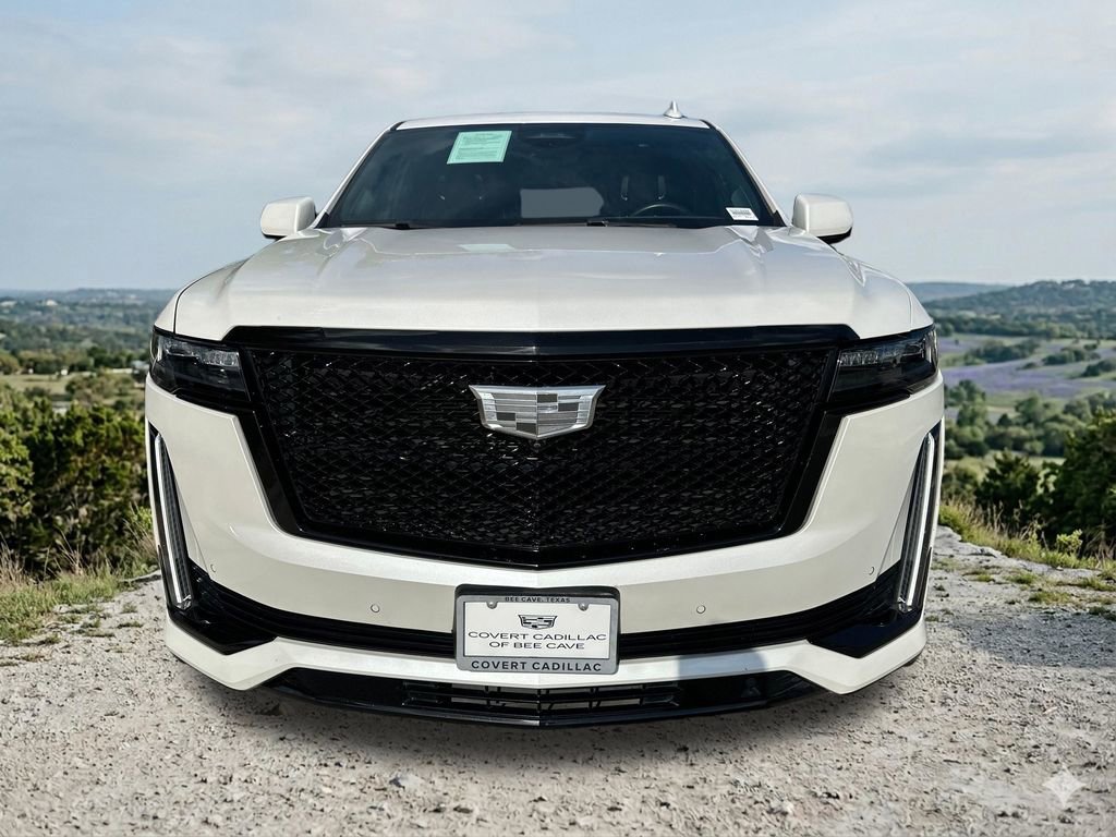 Used 2021 Cadillac Escalade Sport Platinum image 2