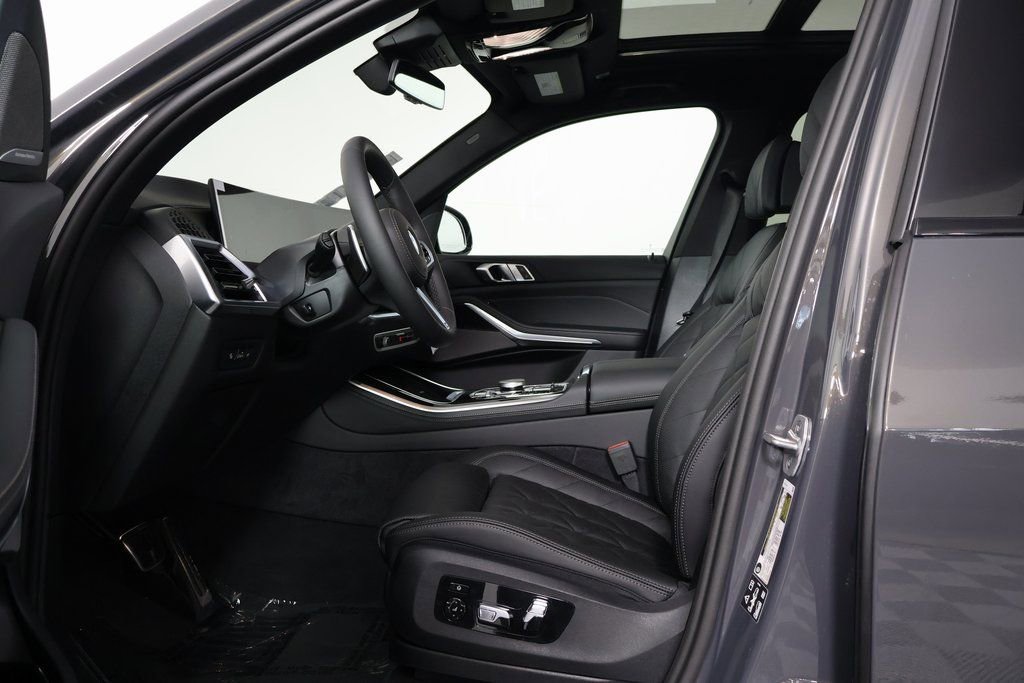 New 2026 BMW X5 xDrive40i w/ M Sport Package image 5