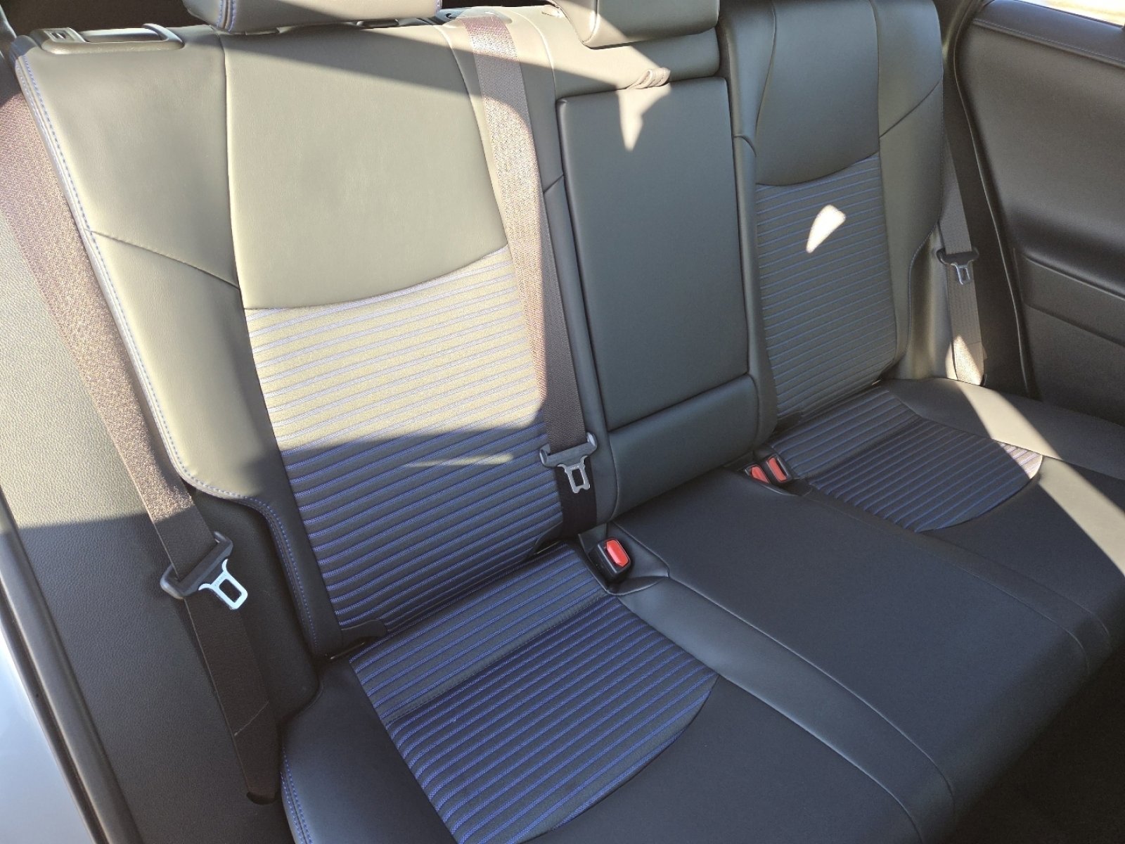 Used 2020 Toyota RAV4 XSE image 21