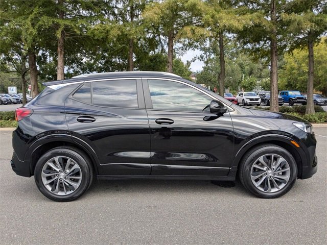 Used 2021 Buick Encore GX Select w/ Sport Touring Package image 7