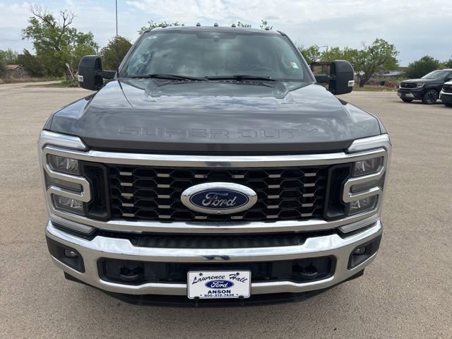 Used 2024 Ford F350 Lariat w/ FX4 Off-Road Package image 2