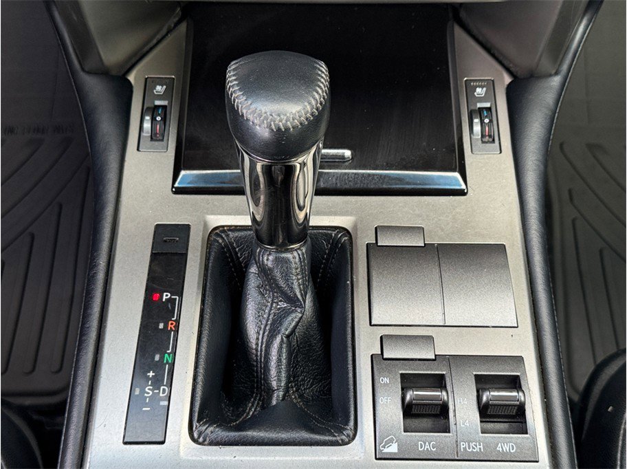 Used 2018 Lexus GX 460 w/ Navigation Package image 13