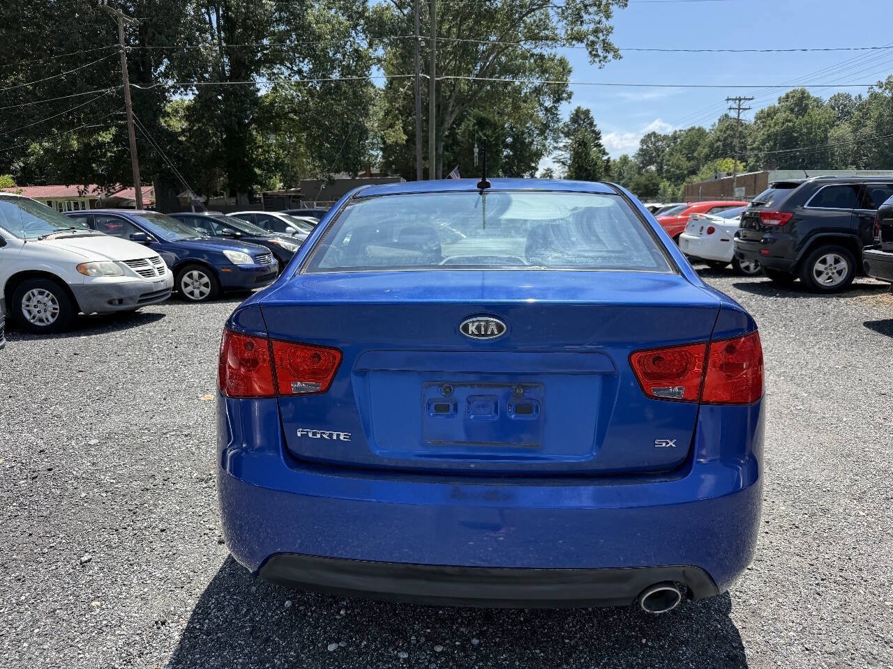 Used 2010 Kia Forte SX FWD image 10