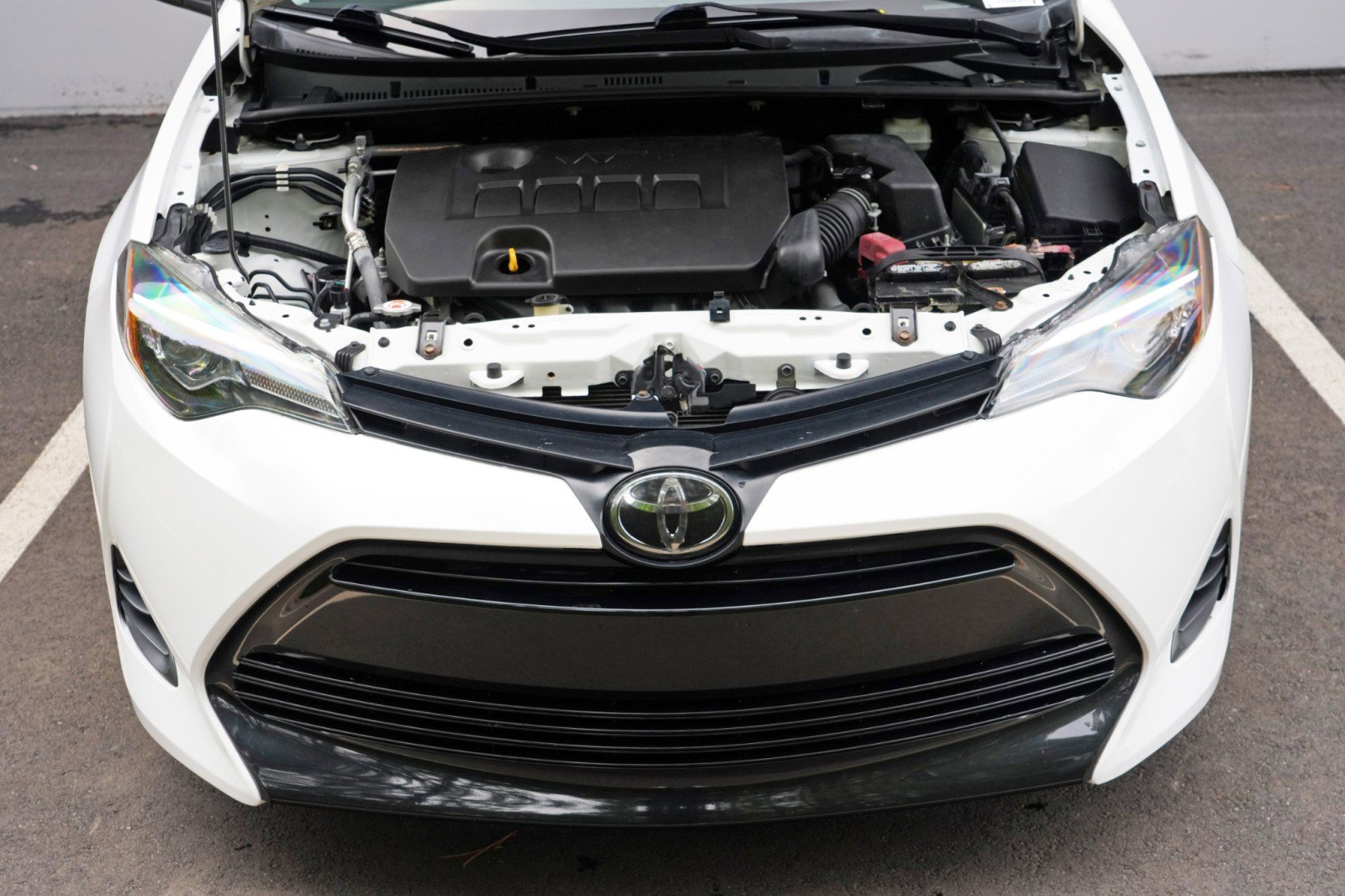 Used 2019 Toyota Corolla LE w/ Carpet Mat Package (TMS) FWD image 7