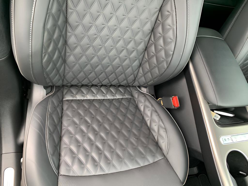 Used 2023 Genesis GV60 Performance image 41