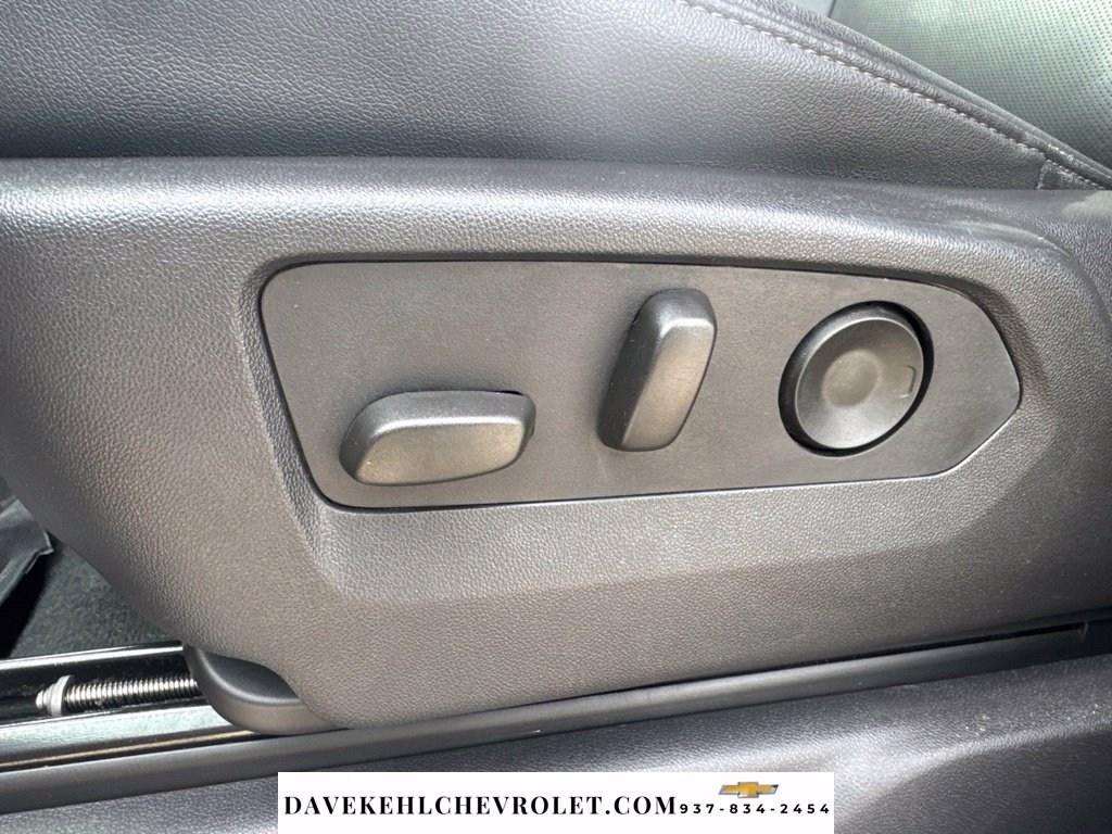 Used 2025 Chevrolet Silverado 3500 LTZ w/ LTZ Plus Package AWD/4WD image 19