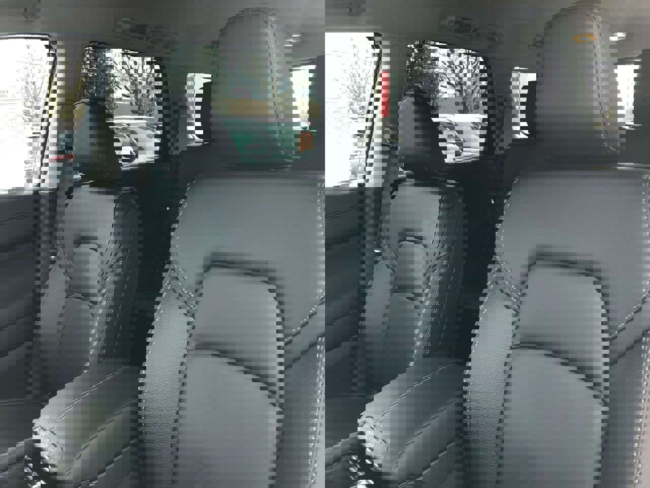 New 2025 Nissan Pathfinder SL image 23