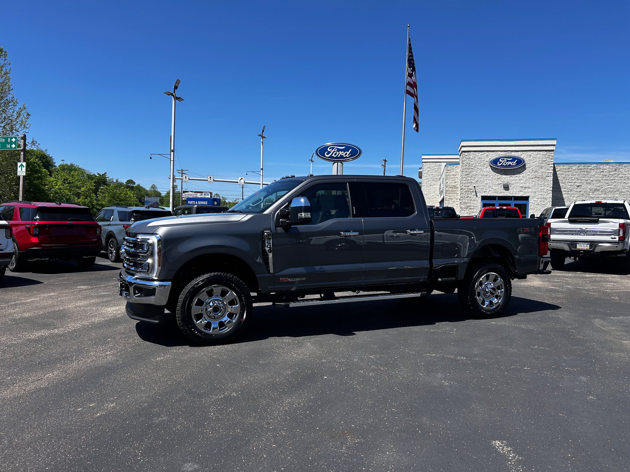 New 2026 Ford F250 Lariat w/ Chrome Package AWD/4WD image 4